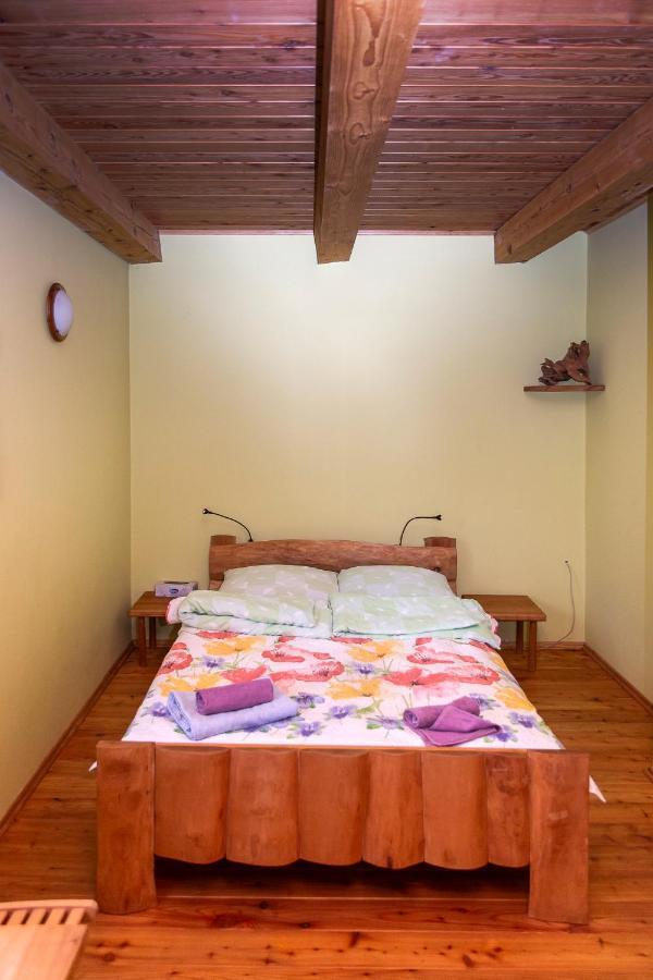 Villa Bieszczadzki Kat Lesko Exterior foto
